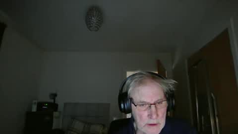 Snapshot of sexystud2025 chatting on 02-24-26, 09:40 sexystud2025 online show from 02-24-26, 09:40