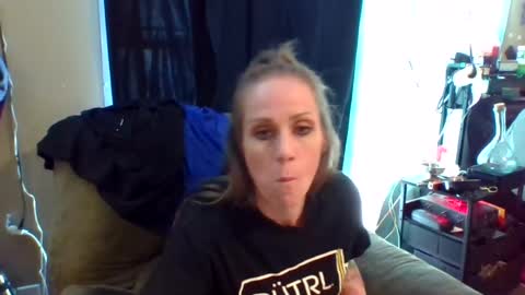Snapshot of sexytillygurl chatting on 06-15-26, 04:53 sexytillygurl online show from 06-15-26, 04:53