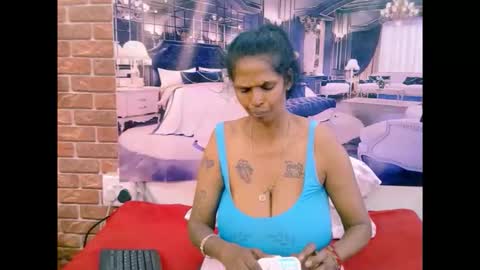 sexyva4u2luv online show from 03-31-26, 06:52