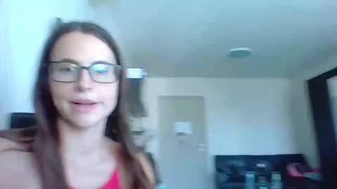 Snapshot of sexyviolettcat chatting on 03-15-26, 02:06 Victory online show from 03-15-26, 02:06