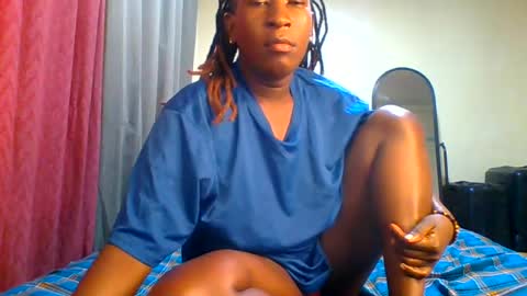 Snapshot of sexyvivy chatting on 07-11-26, 04:37 VIVIAN online show from 07-11-26, 04:37