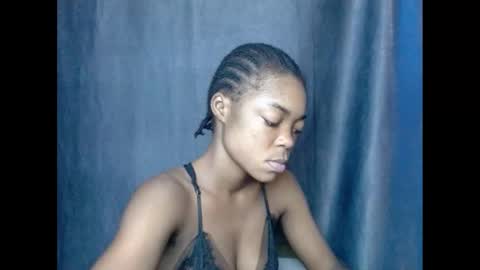 Blue online show from 02-20-25, 07:12