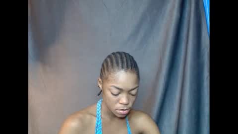 Blue online show from 03-11-25, 07:04