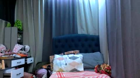 Xenaaa online show from 01-14-26, 02:44