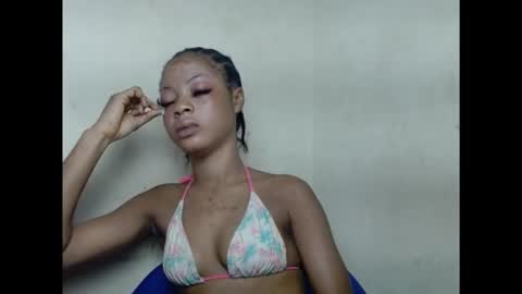 sexyxpeach online show from 09-12-25, 12:55