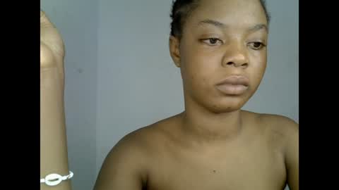 sexyxpeach online show from 07-05-26, 09:33