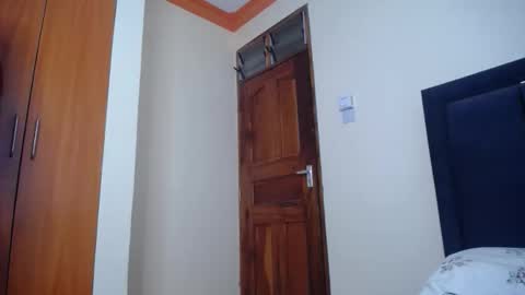 Talia online show from 04-11-26, 10:08