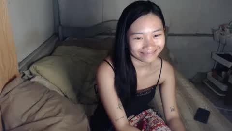 Snapshot of sexyymiya chatting on 04-20-26, 02:20 sexyymiya online show from 04-20-26, 02:20