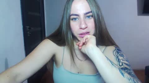 Yuliia online show from 10-14-25, 11:44