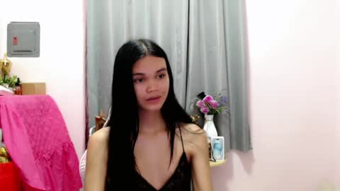 Zendaya online show from 04-25-26, 01:36