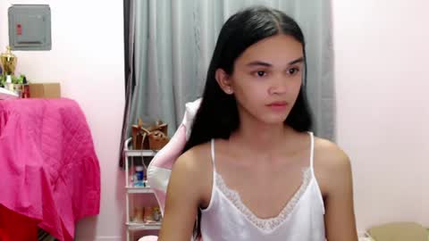 Snapshot of sexyzendaya_69 chatting on 06-14-26, 04:31 Zendaya online show from 06-14-26, 04:31