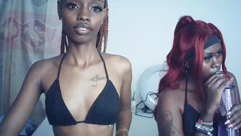 Snapshot of sexyzuriel chatting on 02-25-26, 07:45 sexyzuriel online show from 02-25-26, 07:45