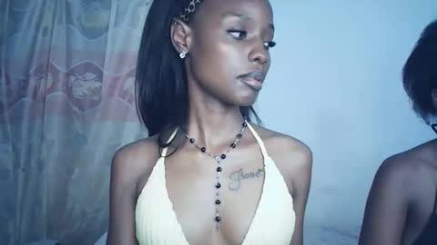 Snapshot of sexyzuriel chatting on 02-28-26, 06:31 sexyzuriel online show from 02-28-26, 06:31