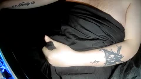 no face online show from 09-28-25, 07:14