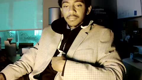 Snapshot of shabuda_hill22 chatting on 06-14-26, 05:42 Shabuda Hill online show from 06-14-26, 05:42