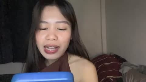 Snapshot of shachihexa chatting on 06-27-26, 05:18 Shachi online show from 06-27-26, 05:18