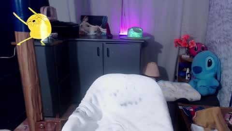 Liz online show from 01-24-25, 02:39