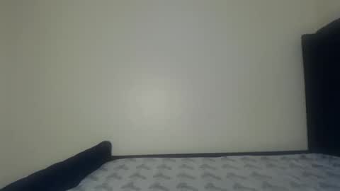 Shadow online show from 10-23-25, 12:37