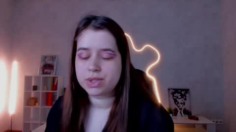 Snapshot of shadowfray chatting on 11-13-25, 01:59 shadowfray online show from 11-13-25, 01:59