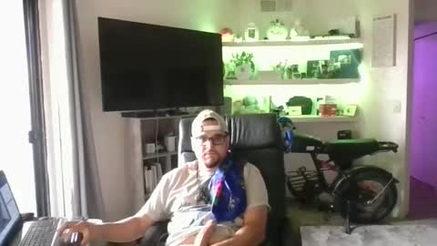 Snapshot of shadowghost480 chatting on 04-06-26, 06:09 shadowghost480 online show from 04-06-26, 06:09