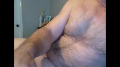 Snapshot of shakeyman889 chatting on 02-26-26, 05:45 shakeyman889 online show from 02-26-26, 05:45