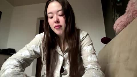 Hana online show from 12-03-25, 03:36