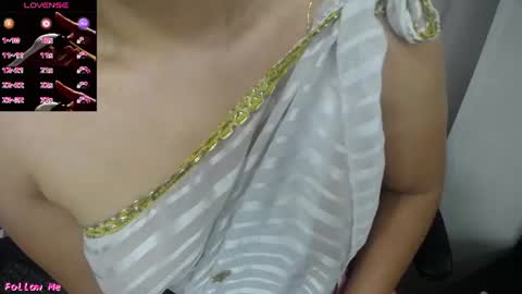 Snapshot of shakti_chetana__ chatting on 06-11-26, 02:15 shakty online show from 06-11-26, 02:15