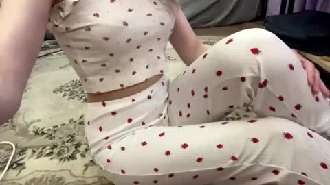 Emily online show from 04-23-26, 01:35