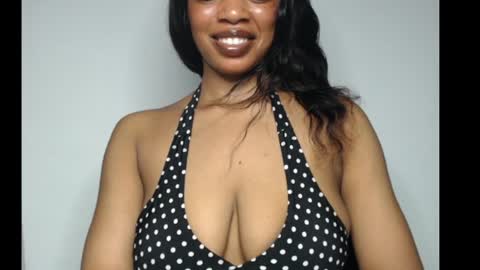 Snapshot of shallie_x chatting on 04-28-26, 12:43 ESTHER online show from 04-28-26, 12:43