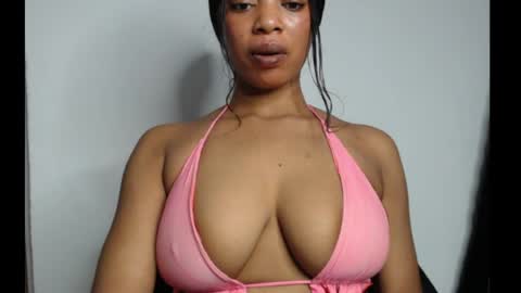 Snapshot of shallie_x chatting on 05-17-26, 11:17 ESTHER online show from 05-17-26, 11:17