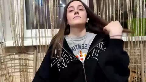 Jane online show from 03-01-26, 04:42