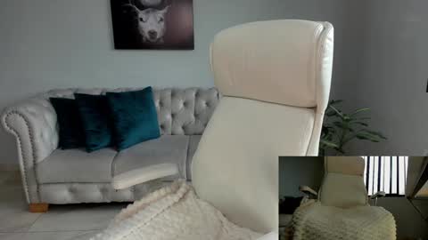 Snapshot of shanabellucy chatting on 02-05-25, 02:59 onlyfans shanabellucy online show from 02-05-25, 02:59