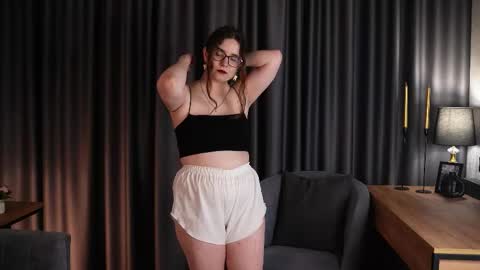 Maya3 online show from 10-20-25, 11:43