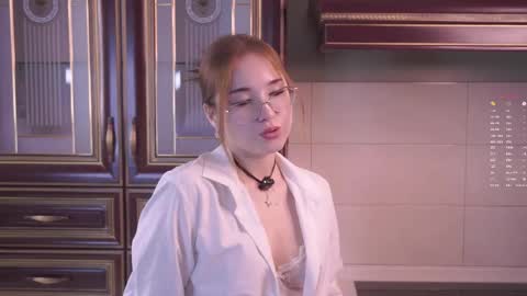 Liza online show from 04-15-26, 12:01