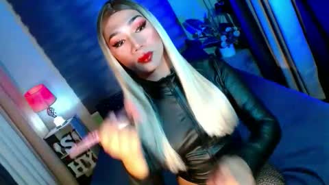 MISS SHANE online show from 10-04-25, 08:51