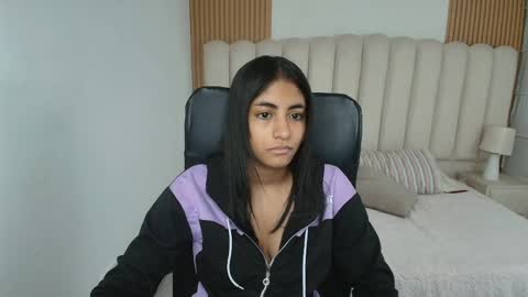 shanelle online show from 04-09-26, 06:19