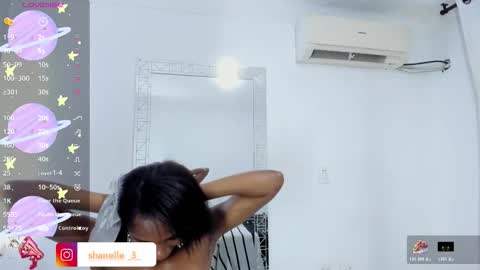 Snapshot of shanelle__ chatting on 11-11-25, 03:23 S H A N E L L E online show from 11-11-25, 03:23