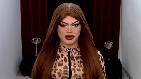 Snapshot of shanex01 chatting on 01-09-25, 03:15 Shane X online show from 01-09-25, 03:15