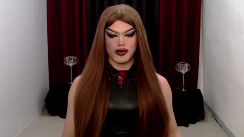 Snapshot of shanex01 chatting on 01-10-25, 03:16 Shane X online show from 01-10-25, 03:16