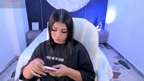 ShaniaDaniels online show from 09-24-25, 09:51