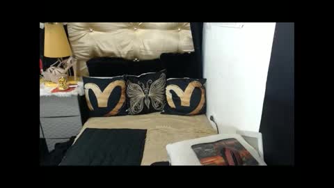 shanleehotcreammy online show from 12-16-25, 11:43