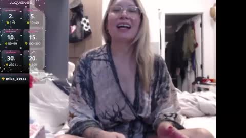 Shannon07 online show from 11-03-25, 06:53