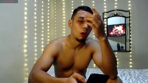 Snapshot of shantal240637 chatting on 02-08-25, 05:08 Sebastian and Tequila online show from 02-08-25, 05:08