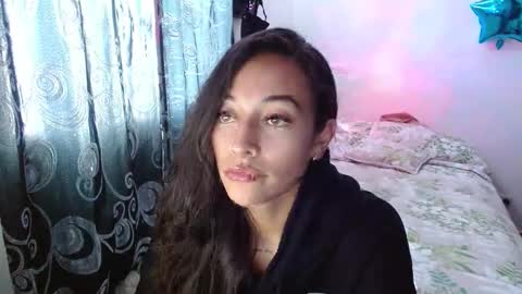 shantal_d01 online show from 09-30-25, 07:19