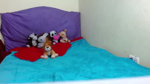 Shantal online show from 12-17-24, 11:59