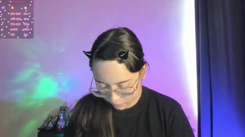 Cat-FOLLOWME and we talk IGshantal cerezo online show from 11-26-25, 07:59