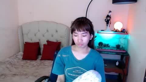 SHANTA FOX  s online show from 02-25-25, 04:57