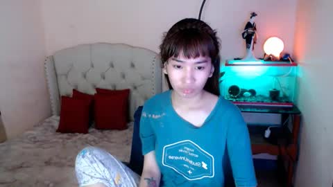 SHANTA FOX  s online show from 02-25-25, 09:31