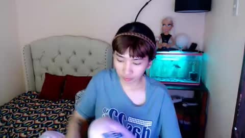 SHANTA FOX  s online show from 12-05-25, 02:03