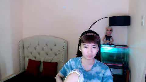 SHANTA FOX  s online show from 04-19-26, 01:16